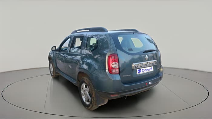 2014 Renault Duster 85 PS RXL DIESEL, Diesel, Manual, 1,29,195 km, exterior