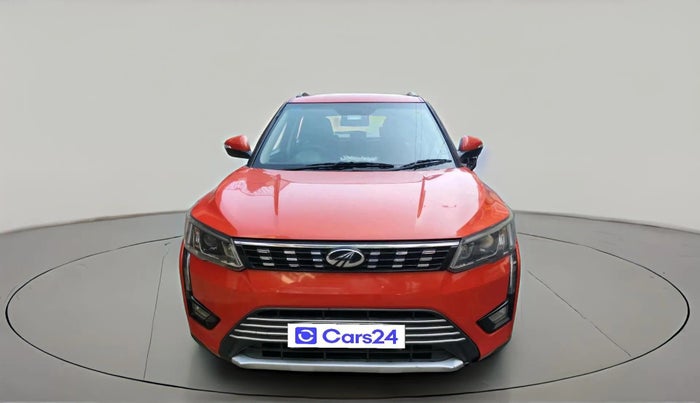 2019 Mahindra XUV300 W8 1.5 DIESEL, Diesel, Manual, 1,04,211 km, exterior