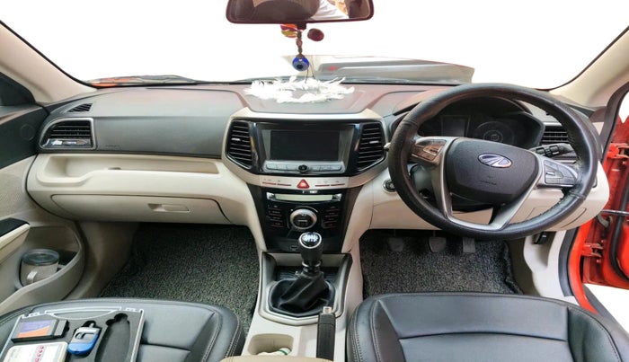 2019 Mahindra XUV300 W8 1.5 DIESEL, Diesel, Manual, 1,04,211 km, interior
