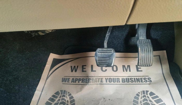 2015 Mahindra TUV300 T8 AMT, Diesel, Automatic, 99,024 km, interior