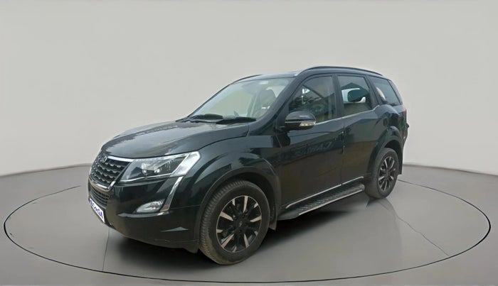 2018 Mahindra XUV500 W11, Diesel, Manual, 85,360 km, exterior