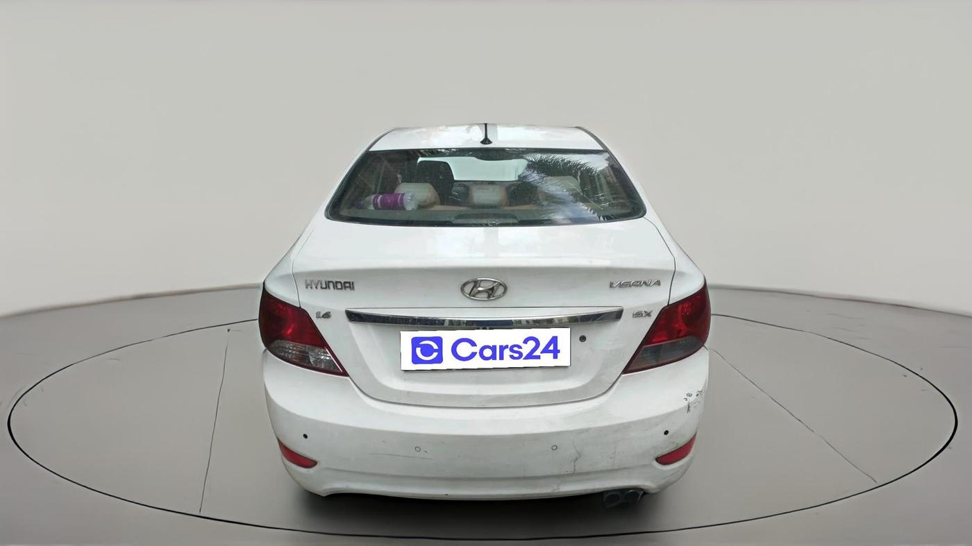 2013 Hyundai Verna FLUIDIC 1.6 CRDI SX, Diesel, Manual, 1,43,616 km, exterior