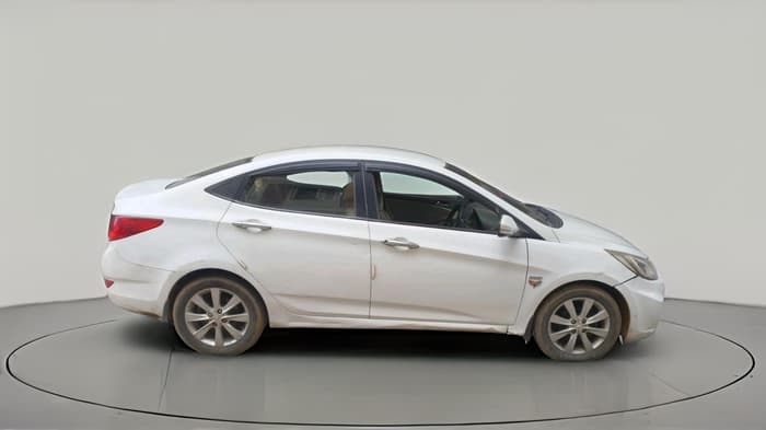 2013 Hyundai Verna FLUIDIC 1.6 CRDI SX, Diesel, Manual, 1,43,616 km, exterior