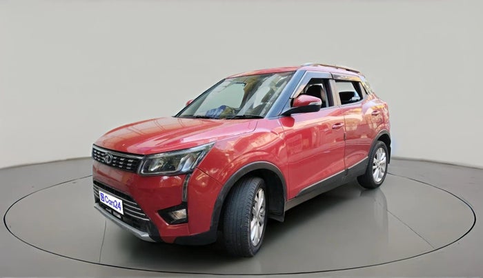 2020 Mahindra XUV300 W8 1.5 DIESEL, Diesel, Manual, 1,05,575 km, exterior