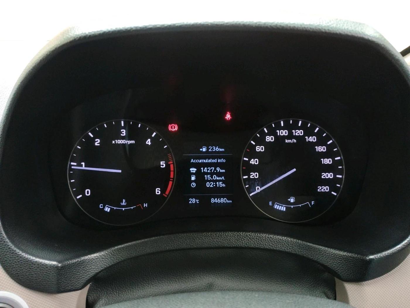 2018 Hyundai Creta SX (O) 1.6 DIESEL, Diesel, Manual, 84,680 km, interior