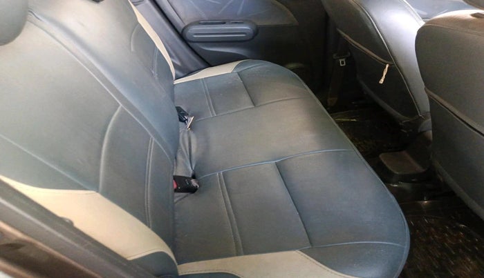 2012 Maruti Ritz VXI, Petrol, Manual, 1,40,131 km, interior