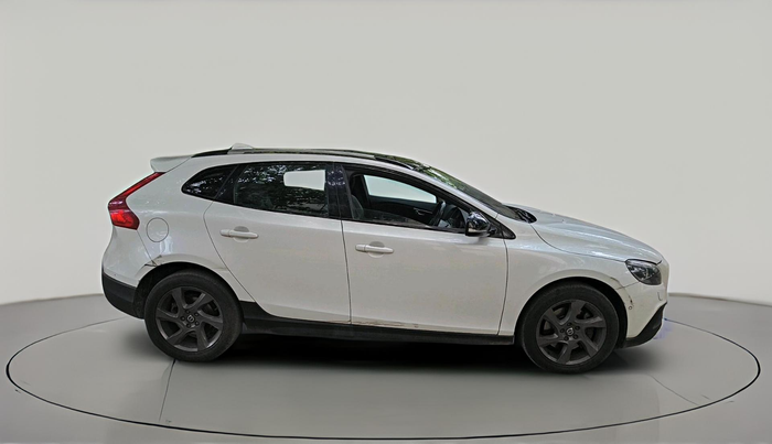 2014 Volvo V40 Cross Country D3, Diesel, Automatic, 57,406 km, exterior
