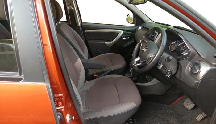 2021 Renault Duster RXZ 1.3 TURBO PETROL CVT, Petrol, Automatic, 48,167 km, interior