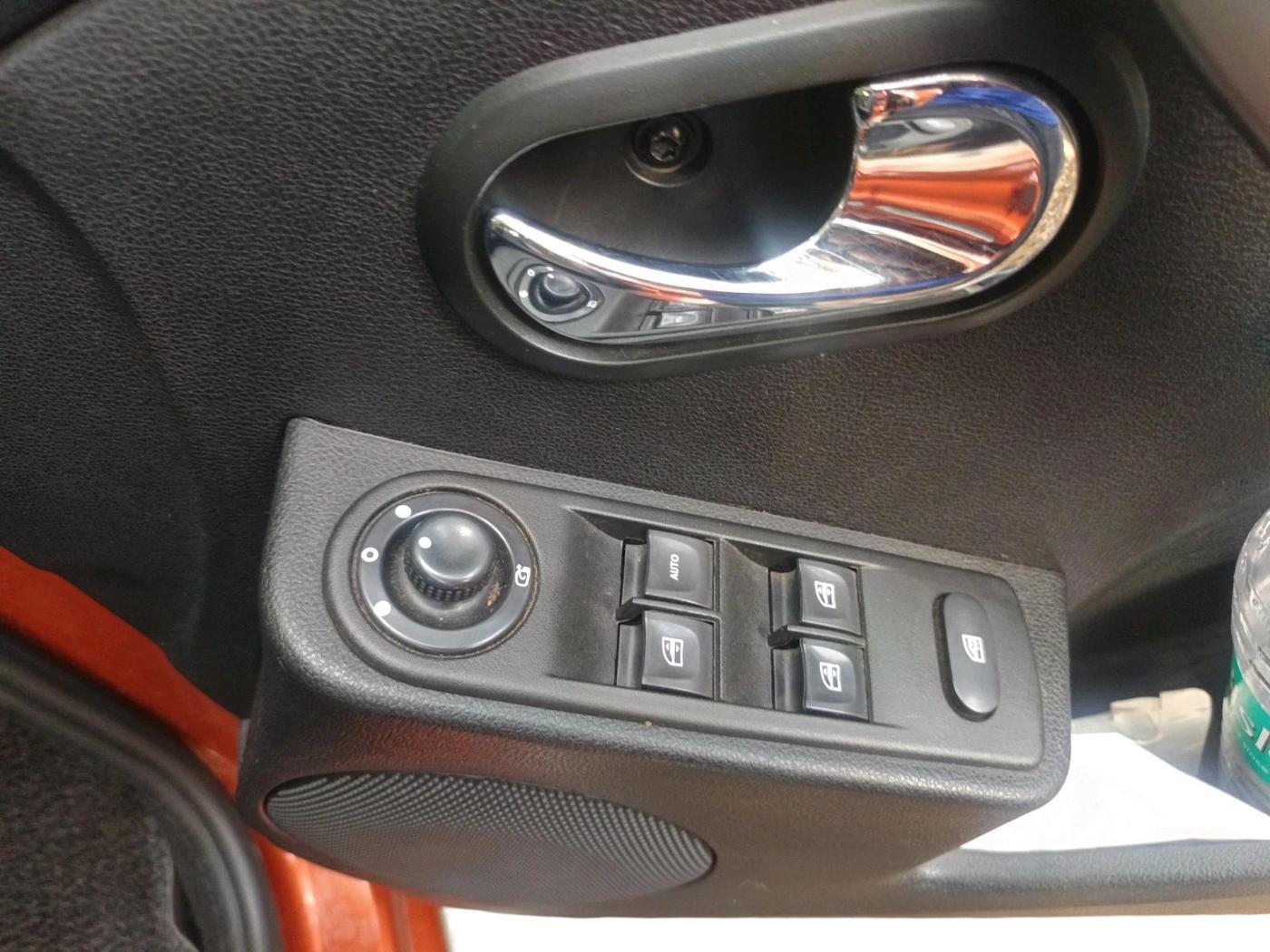 2021 Renault Duster RXZ 1.3 TURBO PETROL CVT, Petrol, Automatic, 48,167 km, interior
