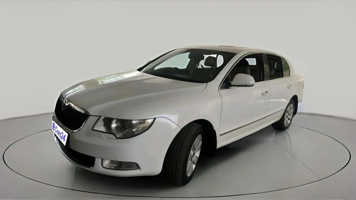 2010 Skoda Superb ELEGANCE 1.8 TSI AT, Petrol, Automatic, 67,636 km, exterior