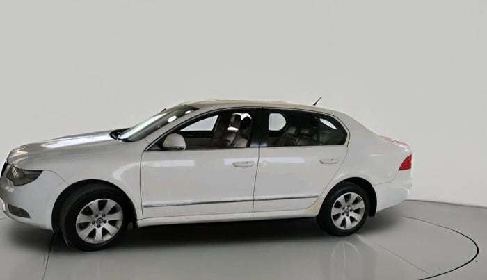 2010 Skoda Superb ELEGANCE 1.8 TSI AT, Petrol, Automatic, 67,636 km, exterior