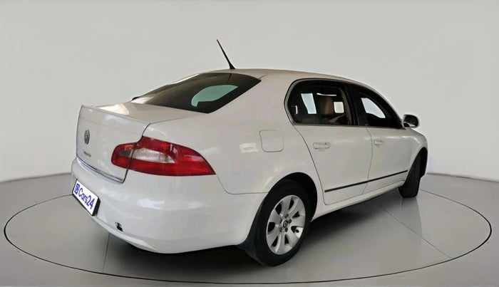 2010 Skoda Superb ELEGANCE 1.8 TSI AT, Petrol, Automatic, 67,636 km, exterior
