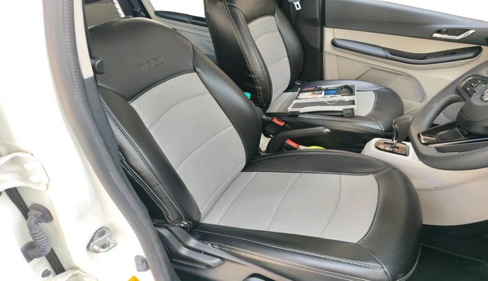 2024 Tata Tiago XZA PLUS PETROL, Petrol, Automatic, 4,129 km, interior