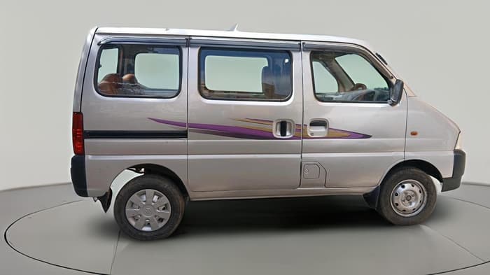 2020 Maruti Eeco 7 STR, Petrol, Manual, 51,367 km, exterior