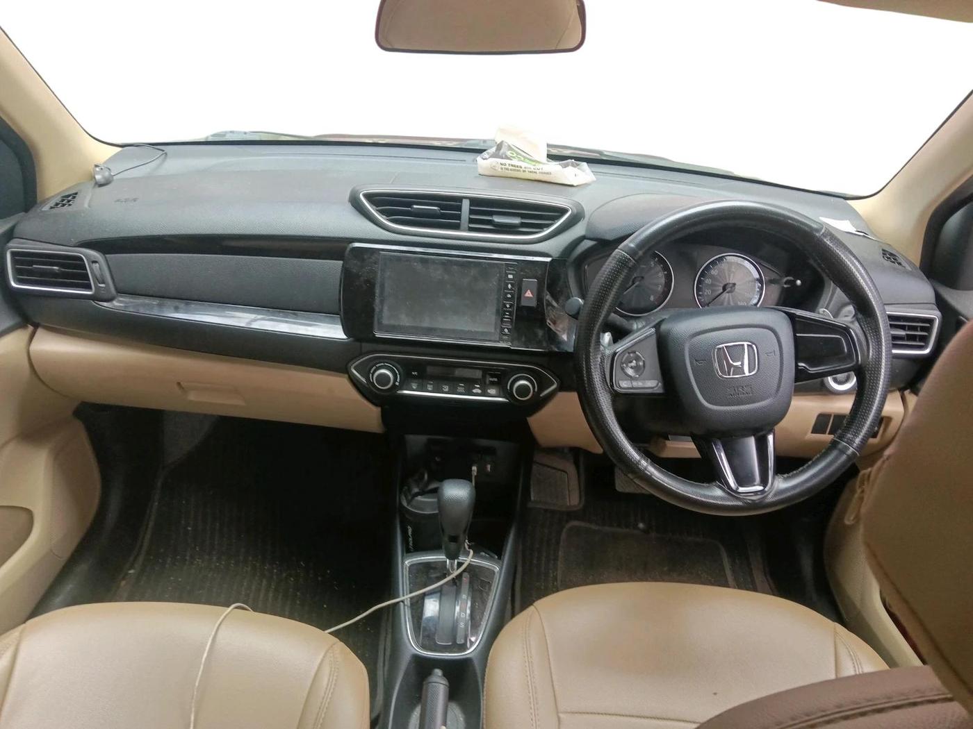 2021 Honda Amaze 1.2L I-VTEC VX CVT, Petrol, Automatic, 57,655 km, interior