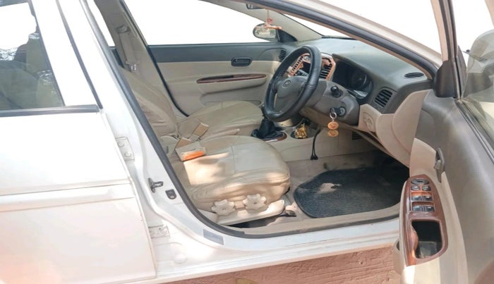 2008 Hyundai Verna XI, Petrol, Manual, 79,589 km, interior