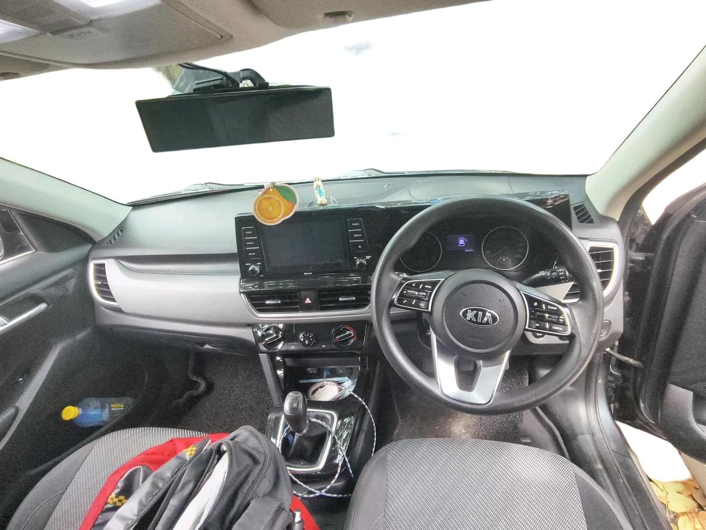 2019 KIA SELTOS HTK PLUS 1.5, Petrol, Manual, 64,257 km, interior