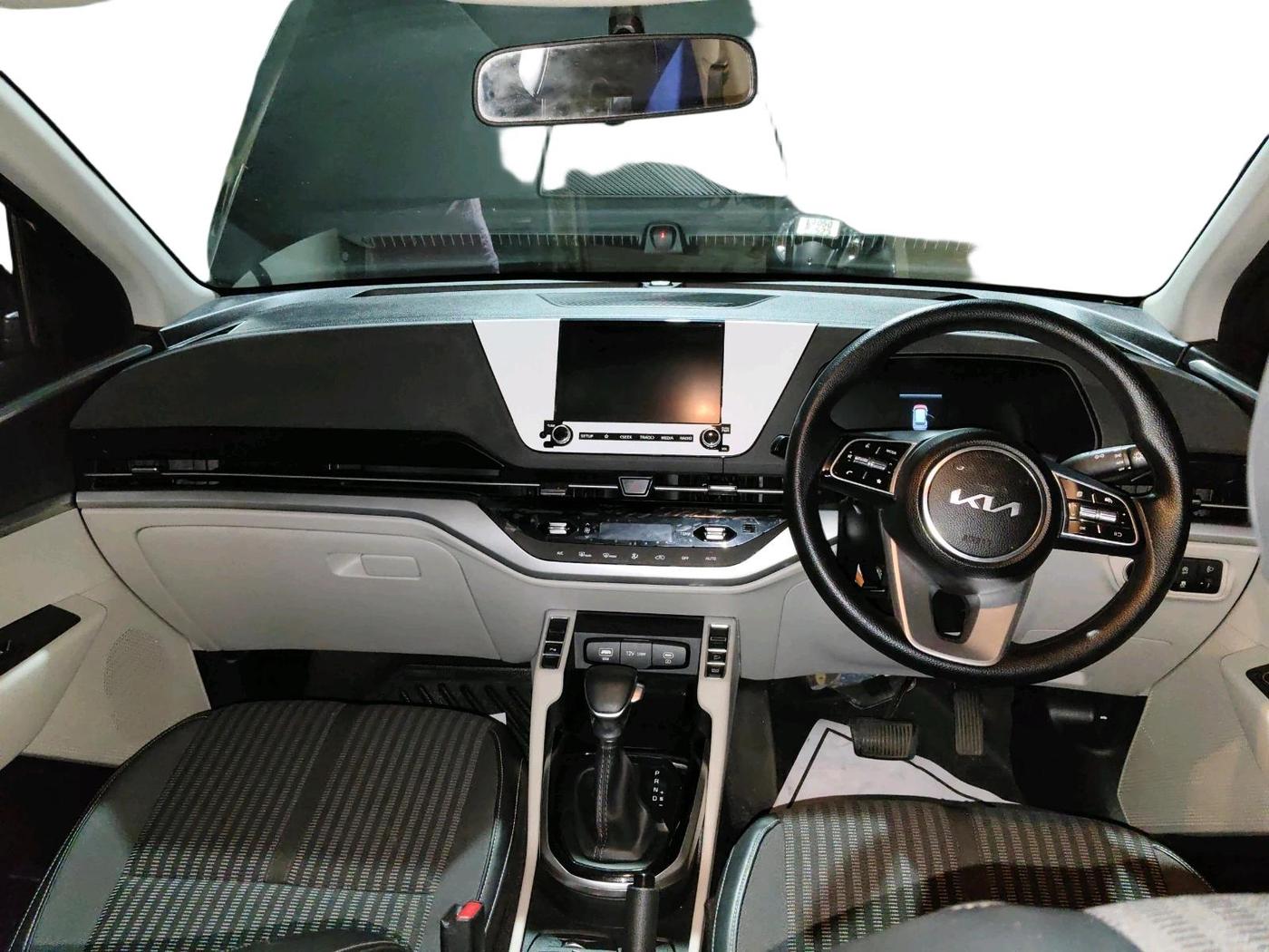 2023 KIA CARENS PRESTIGE PLUS 1.5 PETROL DCT 7 STR, Petrol, Automatic, 15,489 km, interior