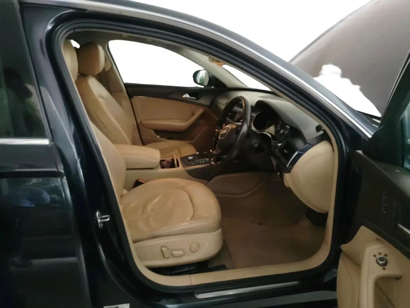 2013 Audi A6 2.0 TDI PREMIUM, Diesel, Automatic, 1,15,096 km, interior