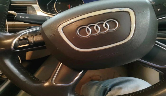 2013 Audi A6 2.0 TDI PREMIUM, Diesel, Automatic, 1,15,096 km, interior