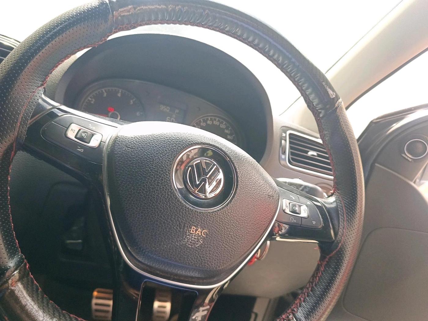 2015 Volkswagen Polo GT TSI AT, Petrol, Automatic, 67,277 km, interior