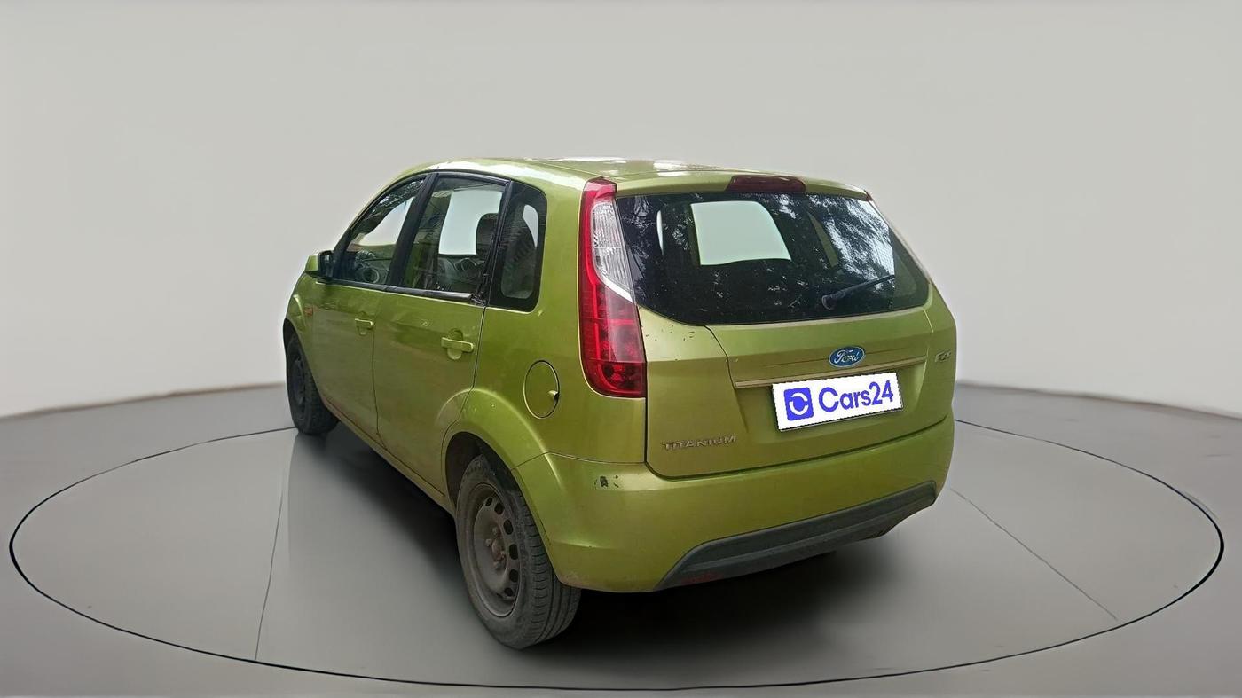 2011 Ford Figo TITANIUM 1.2 PETROL, Petrol, Manual, 1,22,892 km, exterior