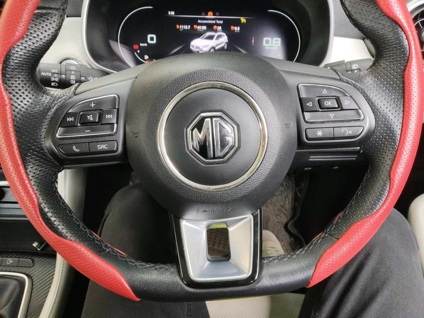 2023 MG ASTOR SHARP 1.5 MT, Petrol, Manual, 13,353 km, interior