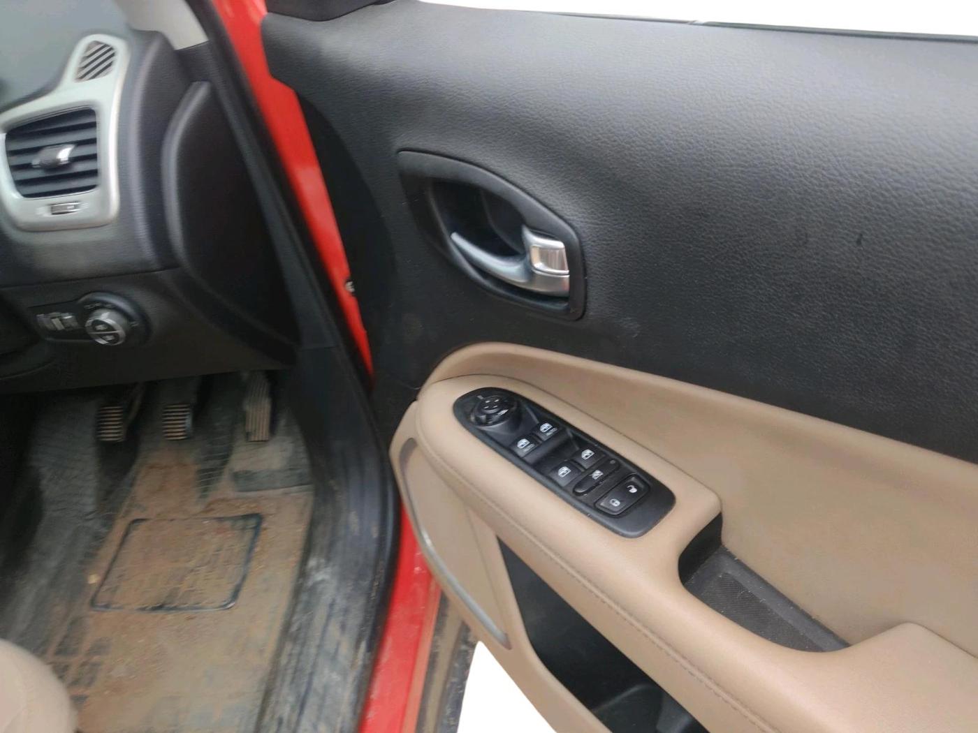 2018 Jeep Compass LONGITUDE (O) 2.0 DIESEL, Diesel, Manual, 70,352 km, interior