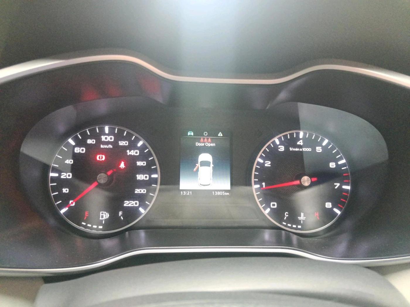 2023 MG ASTOR SUPER 1.5 MT, Petrol, Manual, 13,805 km, interior