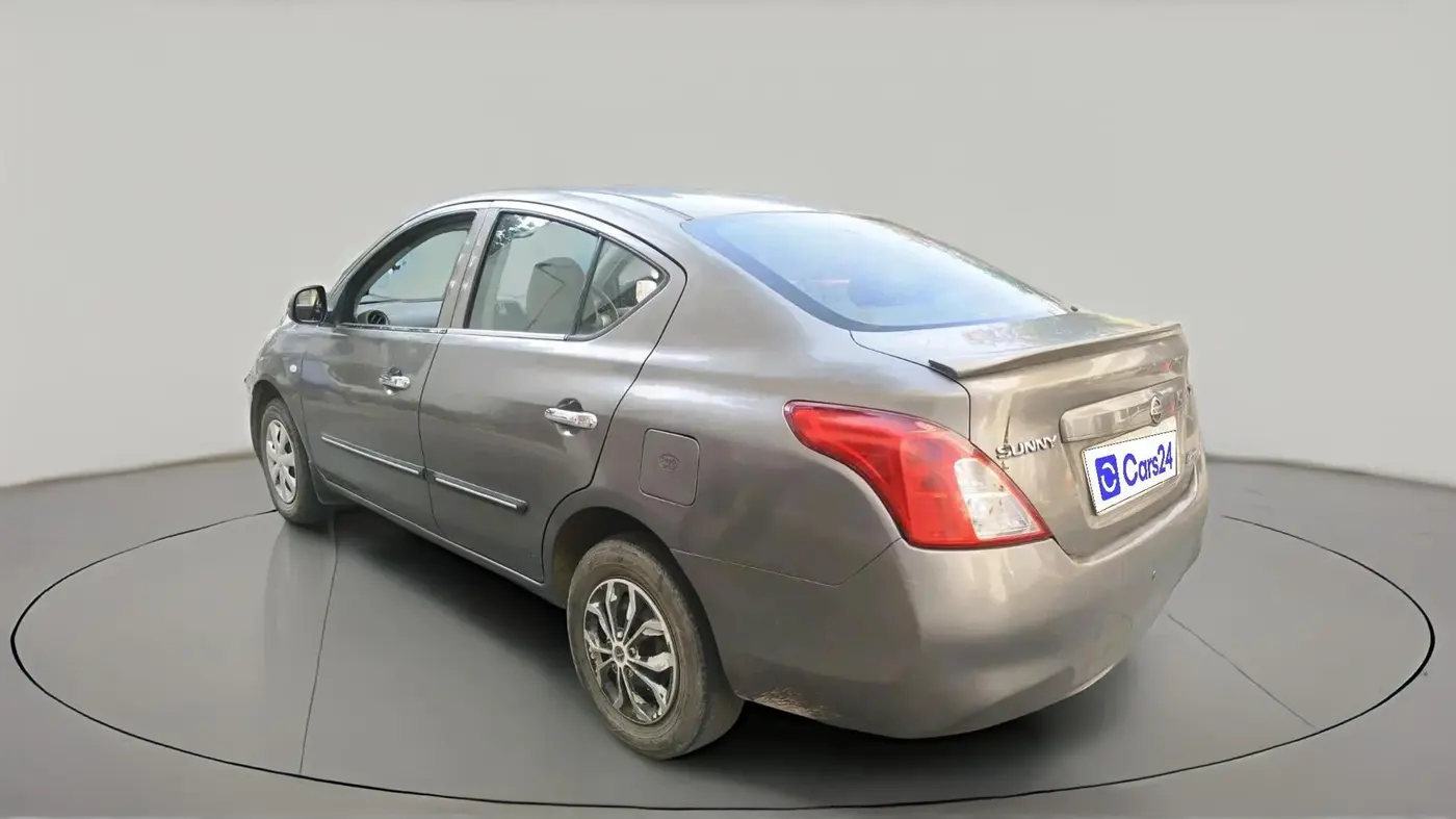 2013 Nissan Sunny XL DIESEL, Diesel, Manual, 97,376 km, exterior