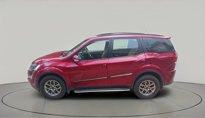 2018 Mahindra XUV500 W7, Diesel, Manual, 58,272 km, exterior