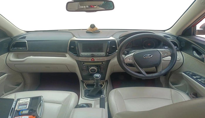 2020 Mahindra XUV300 W8 (O) 1.2 PETROL, Petrol, Manual, 80,844 km, interior