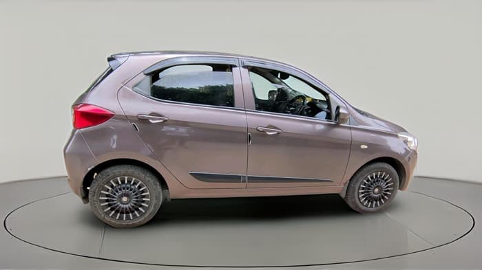 2017 Tata Tiago XT PETROL, Petrol, Manual, 50,022 km, exterior