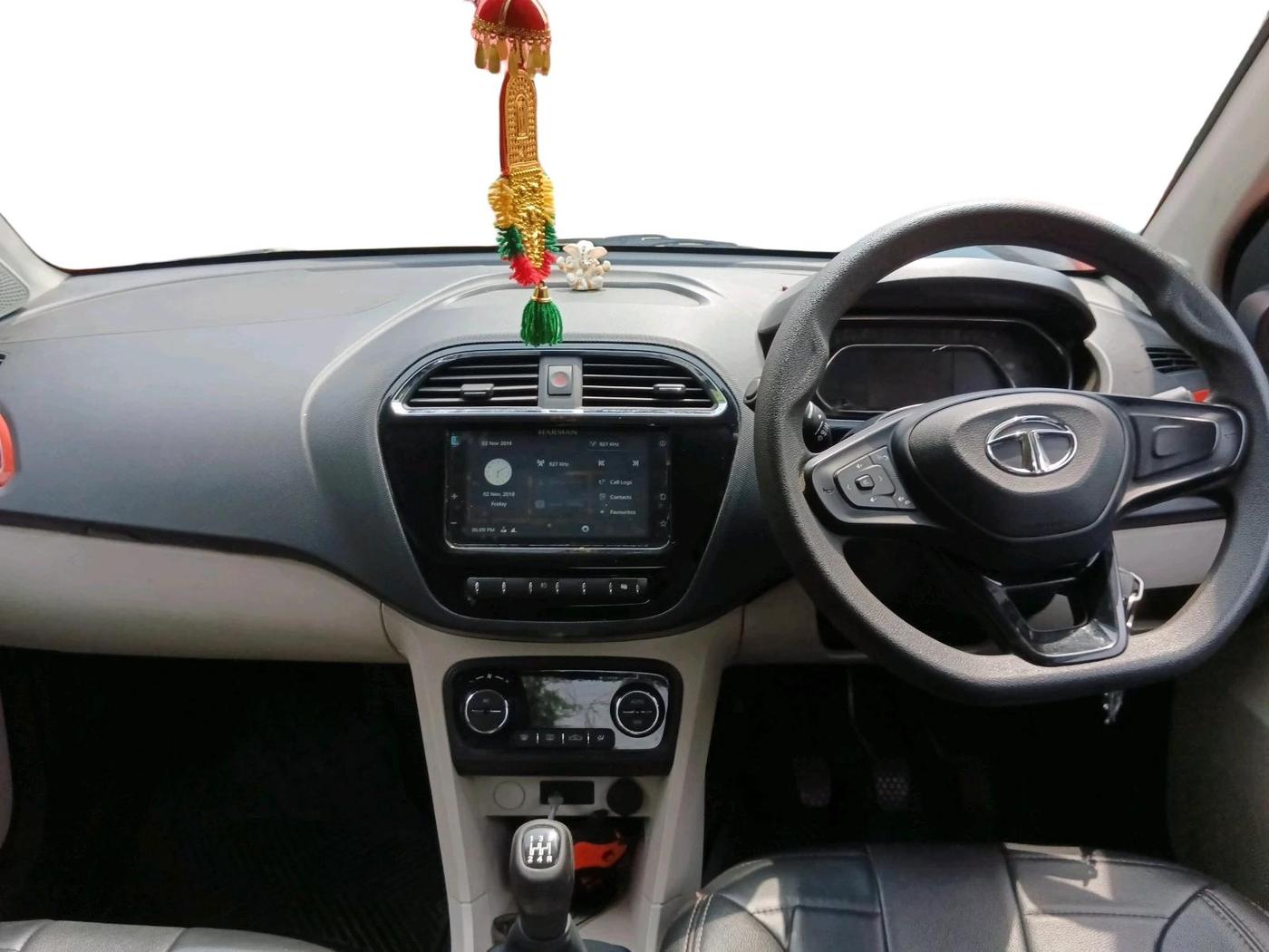 2022 Tata Tiago XZ PLUS PETROL, Petrol, Manual, 19,952 km, interior