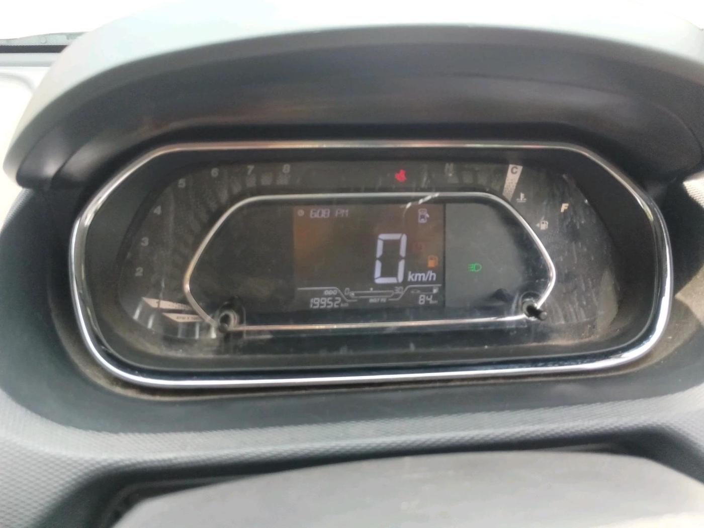 2022 Tata Tiago XZ PLUS PETROL, Petrol, Manual, 19,952 km, interior