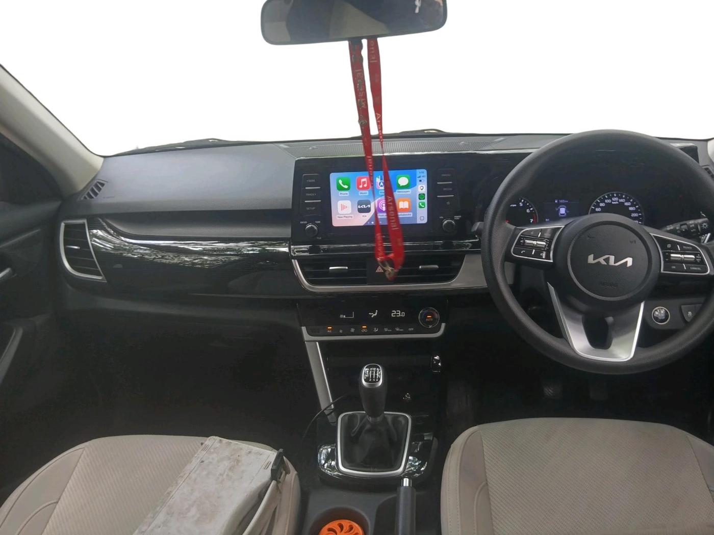 2022 KIA SELTOS HTK PLUS 1.5 IMT, Petrol, Manual, 27,195 km, interior