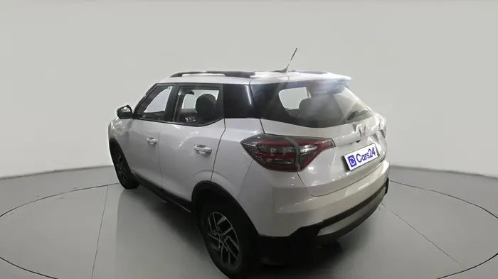 2023 Mahindra XUV400 EL 7.2 KW, Electric, Automatic, 68,201 km, exterior