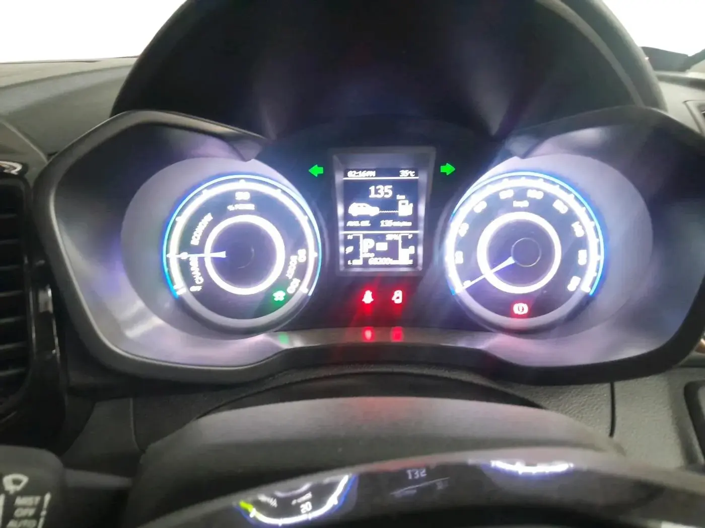 2023 Mahindra XUV400 EL 7.2 KW, Electric, Automatic, 68,201 km, interior