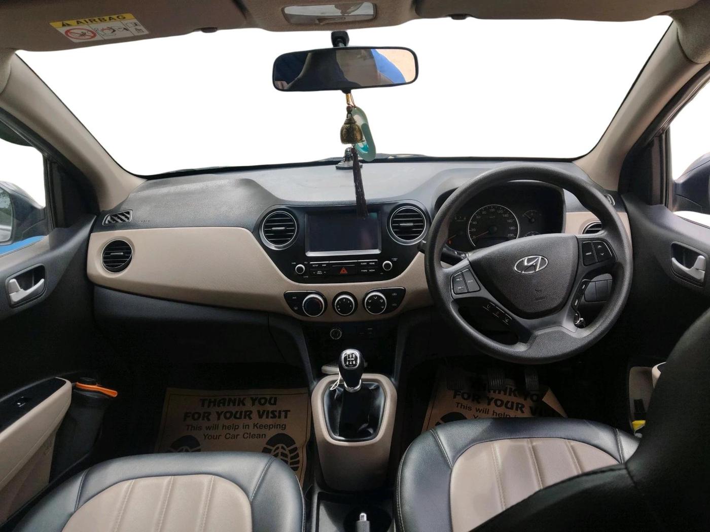 2018 Hyundai Grand i10 SPORTZ 1.2 KAPPA VTVT, Petrol, Manual, 38,737 km, interior