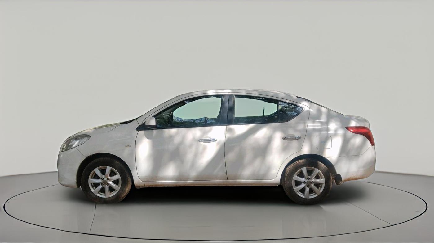 2011 Nissan Sunny XV PETROL, Petrol, Manual, 1,21,965 km, exterior