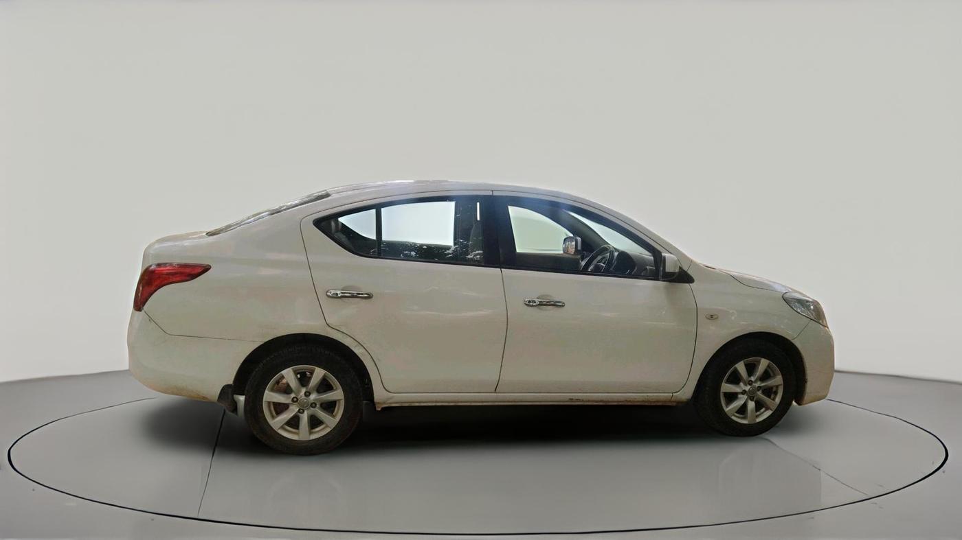 2011 Nissan Sunny XV PETROL, Petrol, Manual, 1,21,965 km, exterior