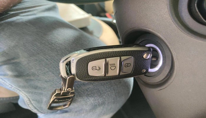 2016 Tata Zest XMS PETROL, Petrol, Manual, 92,856 km, interior