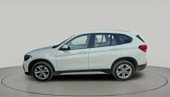 2022 BMW X1 sDrive20i xLine, Petrol, Automatic, 32,853 km, exterior