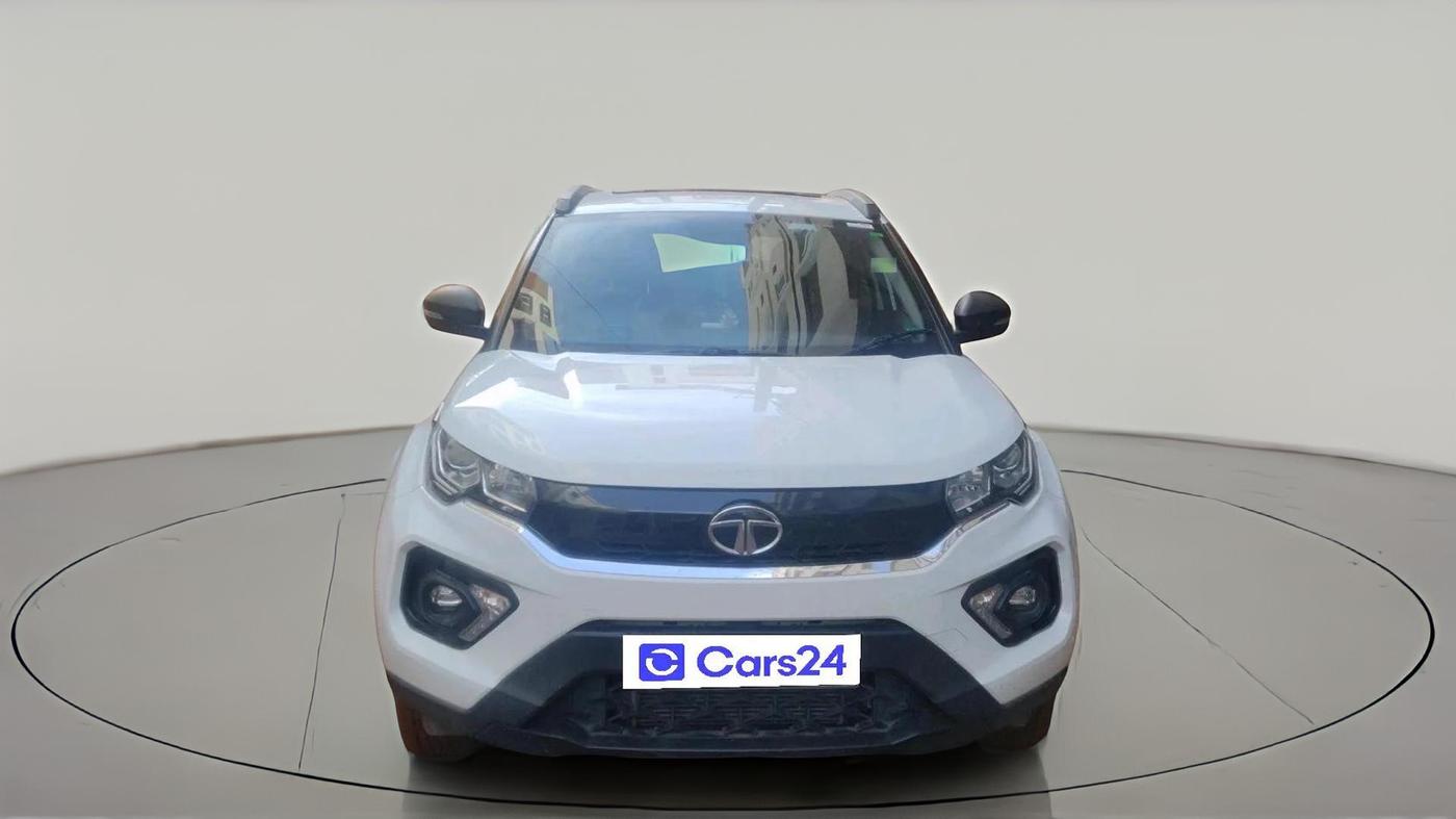 2022 Tata NEXON XM PLUS SUNROOF PETROL, Petrol, Manual, 23,550 km, exterior