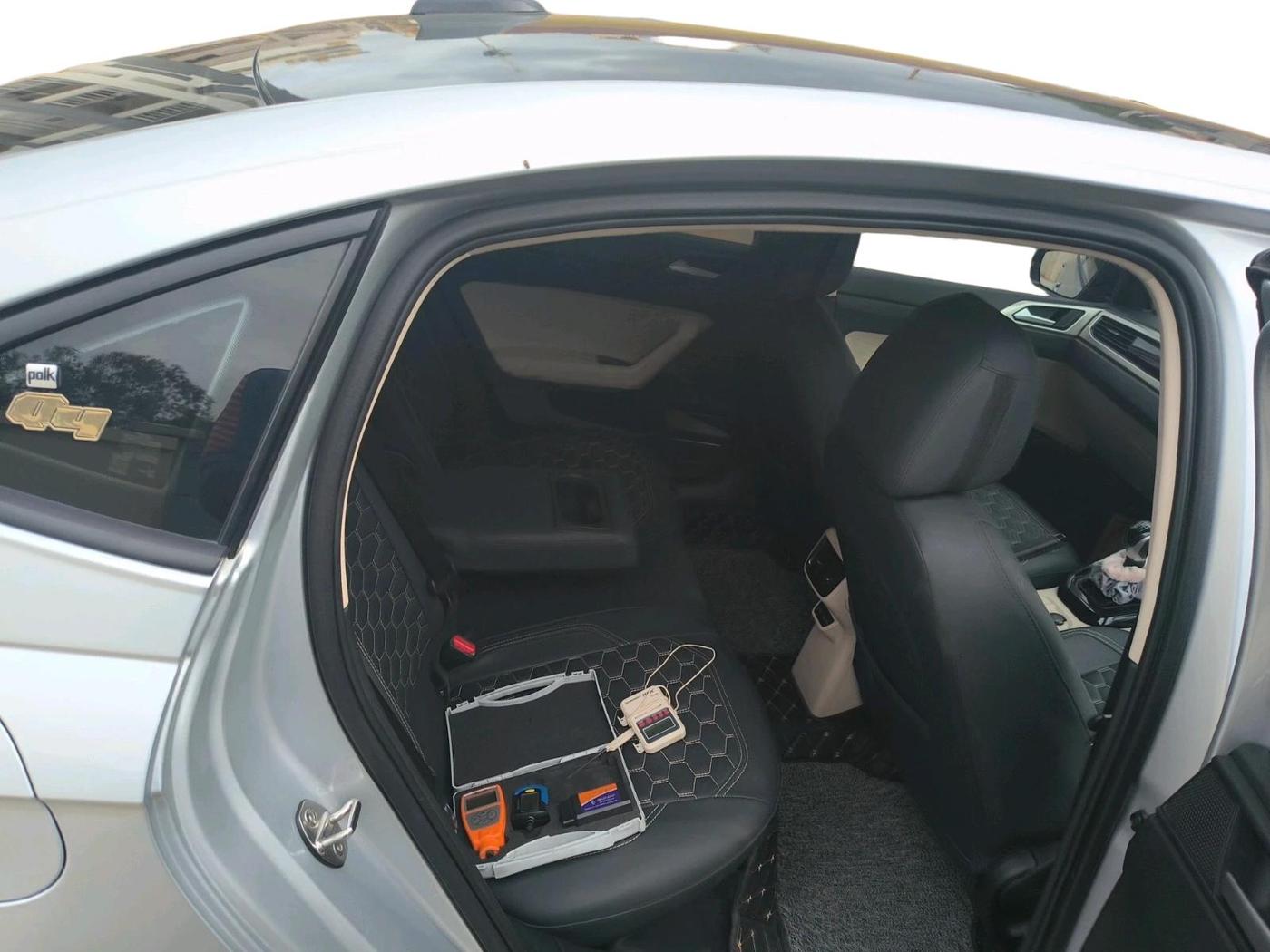 2023 Volkswagen VIRTUS HIGHLINE TSI 1.0 MT, Petrol, Manual, 35,931 km, interior