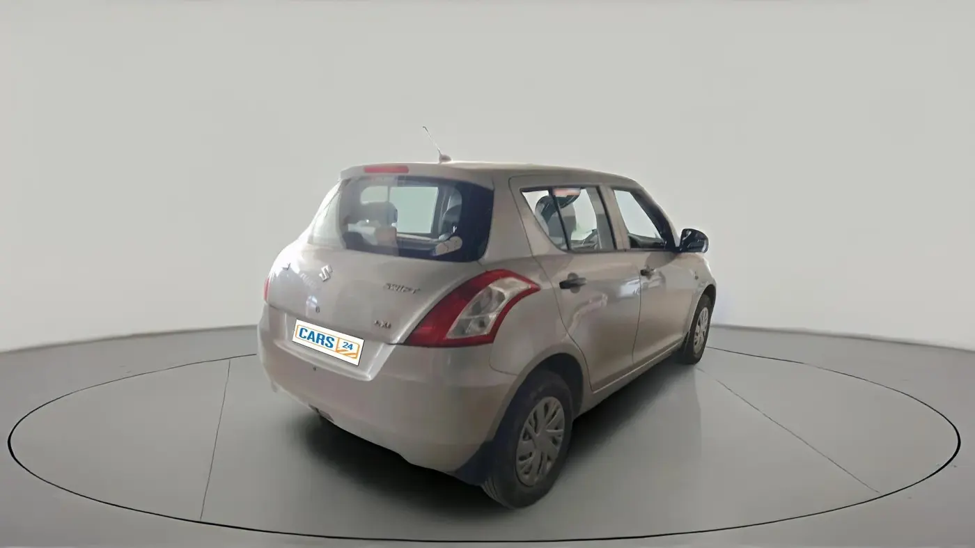 2015 Maruti Swift LXI, Petrol, Manual, 48,564 km, exterior