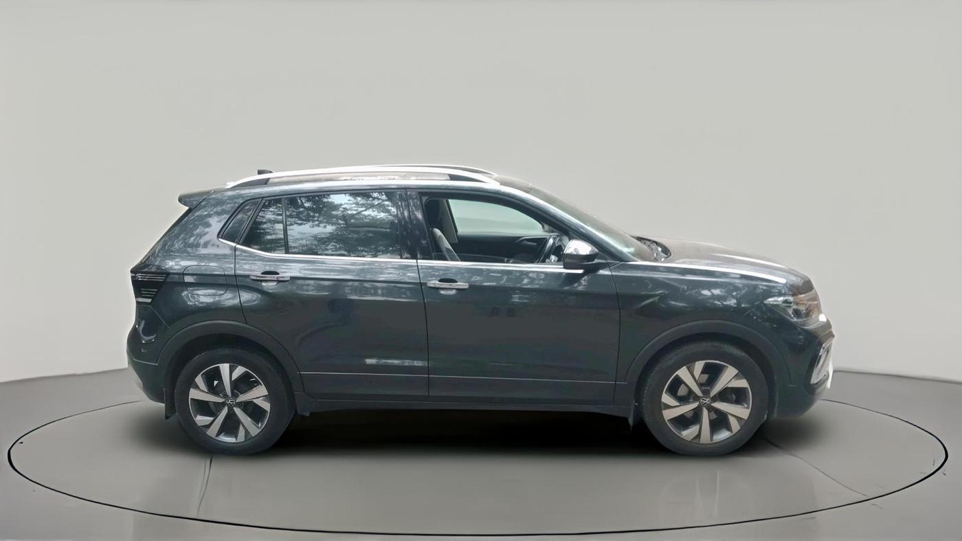 2023 Volkswagen TAIGUN TOPLINE 1.0 TSI AT, Petrol, Automatic, 44,214 km, exterior