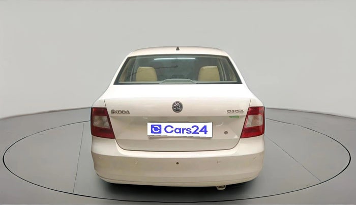 2013 Skoda Rapid 1.6 MPI ACTIVE, Petrol, Manual, 61,360 km, exterior