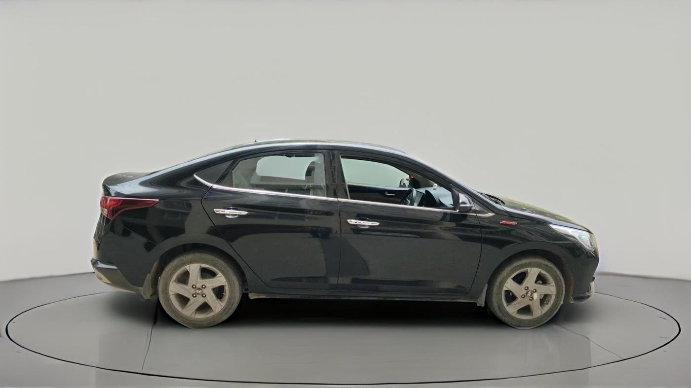 2022 Hyundai Verna SX 1.5 VTVT, Petrol, Manual, 45,697 km, exterior