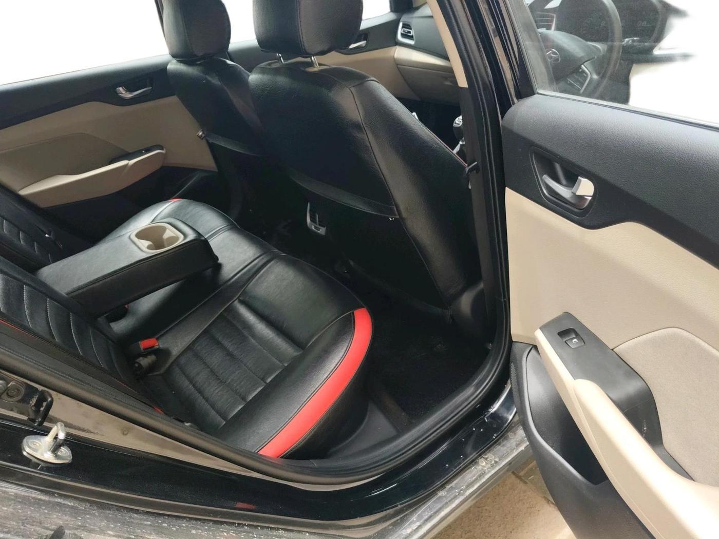 2022 Hyundai Verna SX 1.5 VTVT, Petrol, Manual, 45,697 km, interior